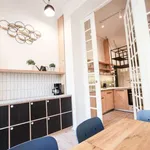 Rent a room of 357 m² in brussels