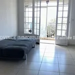 Appartement de 49 m² avec 2 chambre(s) en location à Tulette