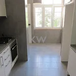 Rent 4 bedroom apartment of 144 m² in Lisbon