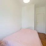 Rent a room in lisbon