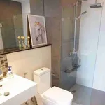 Rent 1 bedroom apartment of 31 m² in Bangkok