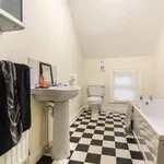 Rent 6 bedroom house in East Midlands