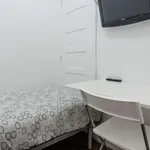 Rent a room in lisbon