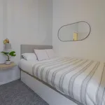 Rent a room of 125 m² in madrid