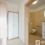 Pronajměte si 1 ložnic/e byt o rozloze 26 m² v Kozojedy u Kostelce nad Černými Lesy