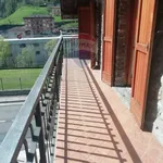 Rent 4 bedroom house of 160 m² in Berbenno