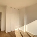 Appartement de 63 m² avec 3 chambre(s) en location à Paris