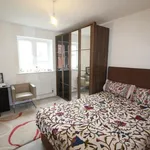 Property to rent in Denton Way, Slough SL3