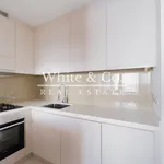 Rent 1 bedroom apartment of 86 m² in dubai