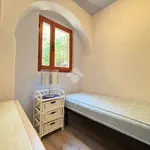 Rent 5 bedroom apartment of 175 m² in Lerici