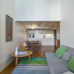 Rent 1 bedroom apartment of 420 m² in Lyon