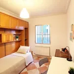 Rent a room in madrid