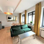 Rent 1 bedroom apartment of 431 m² in Cologne