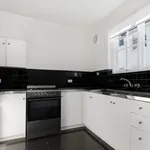 Rent 2 bedroom apartment in South Yarra