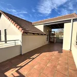 Rent 2 bedroom apartment of 118 m² in Randburg