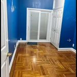 Rent 1 bedroom apartment in Astoria