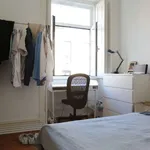 Rent a room in lisbon