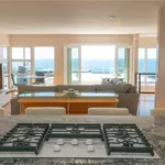 Rent 4 bedroom house of 204 m² in manhattan beach