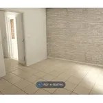 Rent 2 bedroom house in Wales