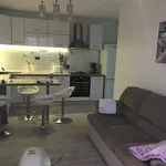 Rent 2 bedroom apartment of 60 m² in Šibenik