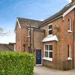 Rent 3 bedroom house in Reigate and Banstead