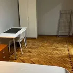 Rent a room in lisbon