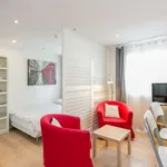 Rent 1 bedroom apartment of 25 m² in Clamart