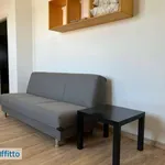 Affitto 2 camera appartamento di 65 m² in Milan