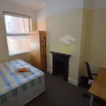 Rent 4 bedroom house in East Midlands