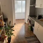 Rent a room of 73 m² in lisbon