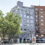 Alquilo 4 dormitorio apartamento de 157 m² en Valencia