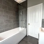 Rent 3 bedroom apartment in Yorkshire And The Humber