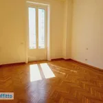 Rent 5 bedroom apartment of 216 m² in Milan