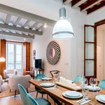 Rent 3 bedroom apartment of 140 m² in Cádiz