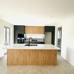 Rent 4 bedroom house in Christchurch