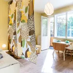 Rent 1 bedroom apartment of 35 m² in Berlin