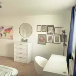 Miete 3 Schlafzimmer wohnung von 90 m² in Frankfurt am Main