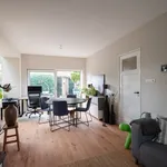 Huur 3 slaapkamer huis van 100 m² in Natuurkundigenbuurt-oost