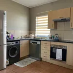 Rent 2 bedroom apartment in Randburg