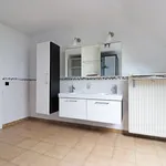 Maison de 916 m² avec 3 chambre(s) en location à Kachtem