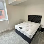 Rent 2 bedroom flat in North West England