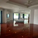 Rent 4 bedroom apartment of 500 m² in Bangkok