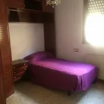 Alquilar 4 dormitorio apartamento en Seville