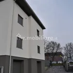 Affitto 3 camera appartamento di 122 m² in Bergamo