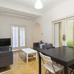 Rent a room of 200 m² in madrid