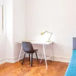 Rent a room in lisbon