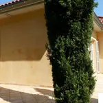 Maison de 150 m² avec 5 chambre(s) en location à Châtillon