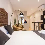 Rent 1 bedroom apartment of 35 m² in Madrid