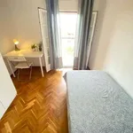 Rent a room in Madrid