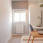 Rent 3 bedroom apartment in madrid